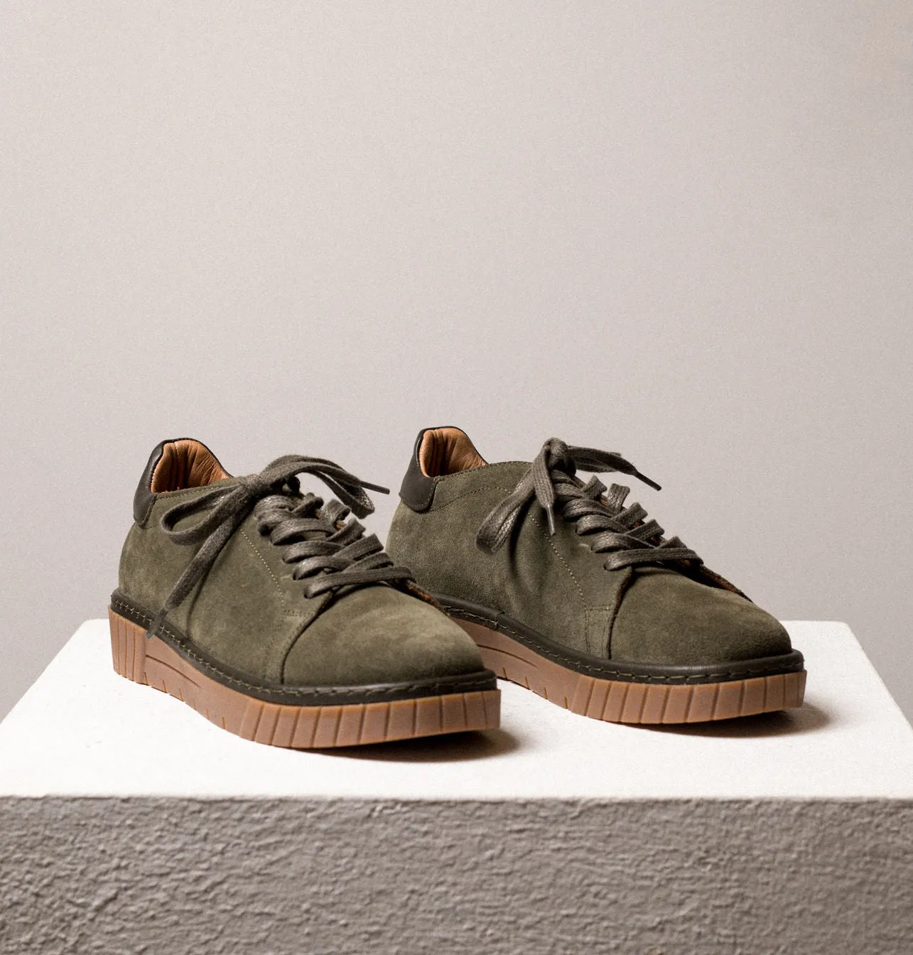 Aspen Sneakers