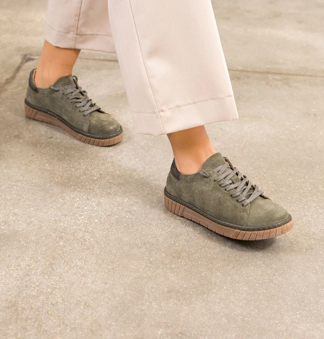 Aspen Sneakers