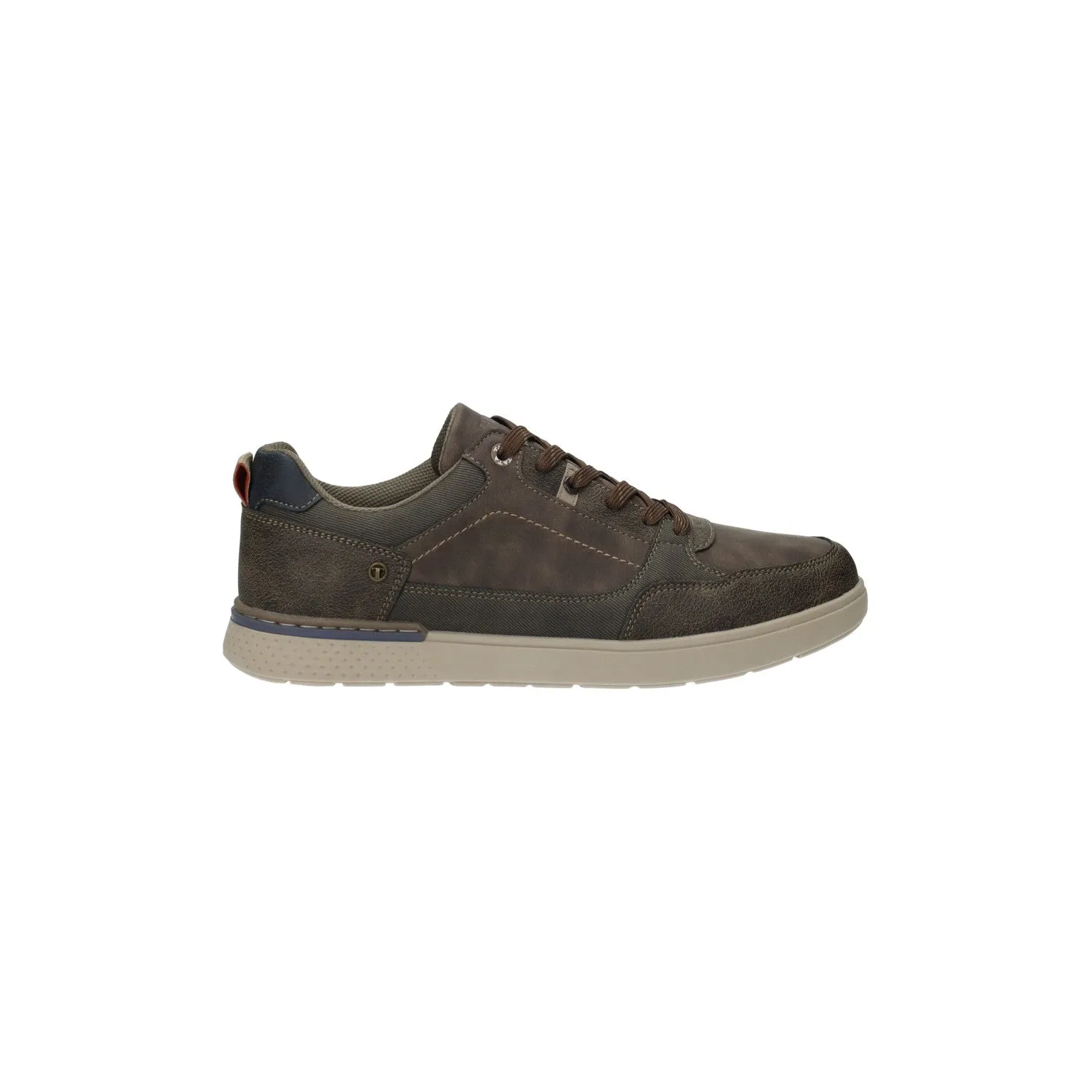 Sneakers in memory active.