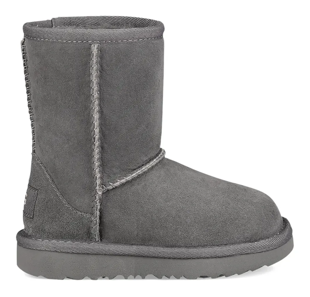 Toddler's UGG Classic Short II – Cozy & Lightweight for Little Feet