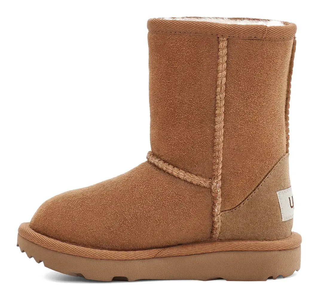 Toddler's UGG Classic Short II – Cozy & Lightweight for Little Feet