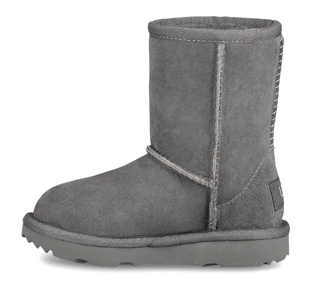 Toddler's UGG Classic Short II – Cozy & Lightweight for Little Feet